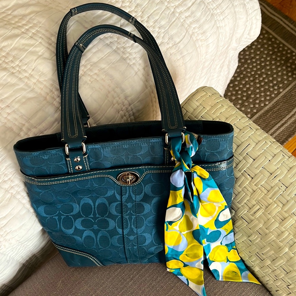 Coach handbag